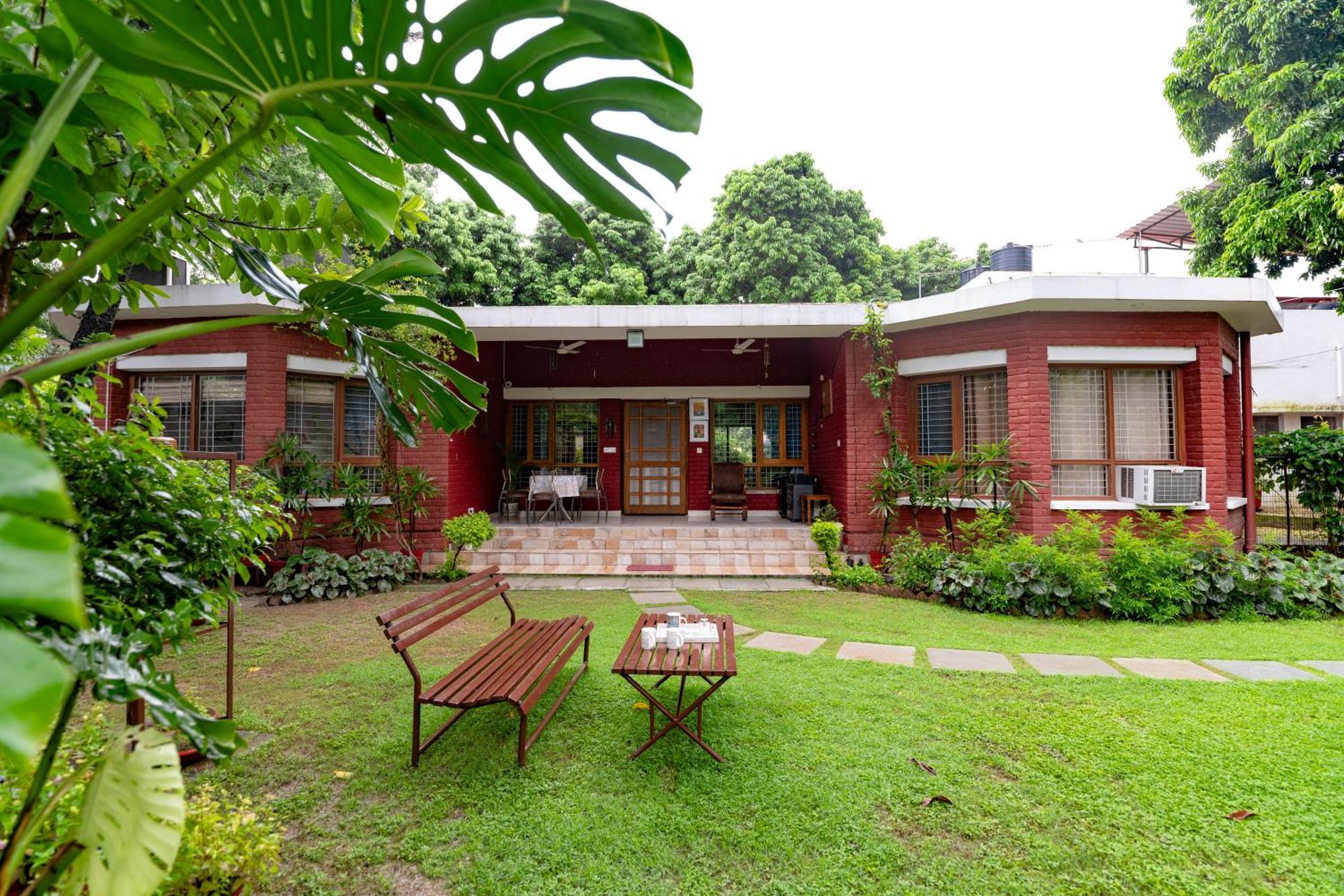 Saffronstays Doon Garden Villa - Near Doon School And Mall Road Dehradun Zewnętrze zdjęcie